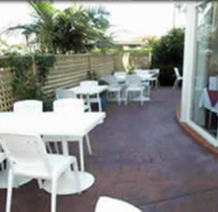 Lake Haven Motor Inn Gorokan Exterior foto