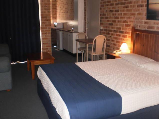 Lake Haven Motor Inn Gorokan Zimmer foto